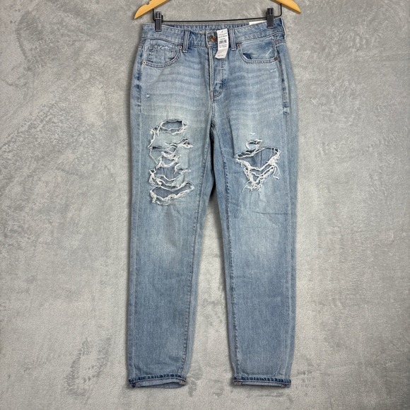 American Eagle Outfitters Denim - ✨ 2/$35 American Eagle Outfitters Womens Size 2 Regular Tomgirl Jeans Distressed